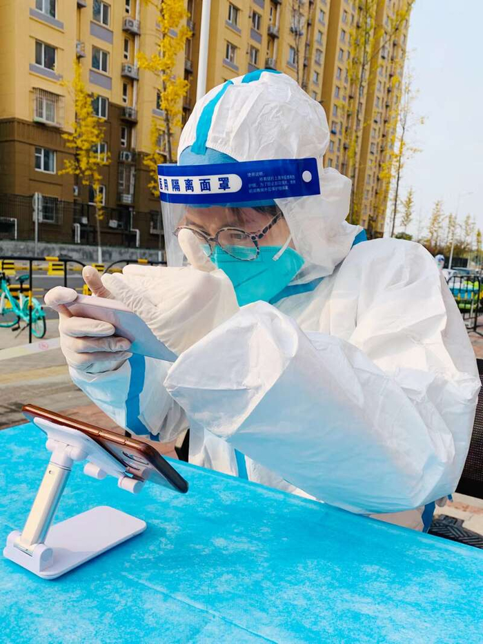 “14个关键词看本轮疫情防控	” 疫情防控的紧要关头？-第2张图片
