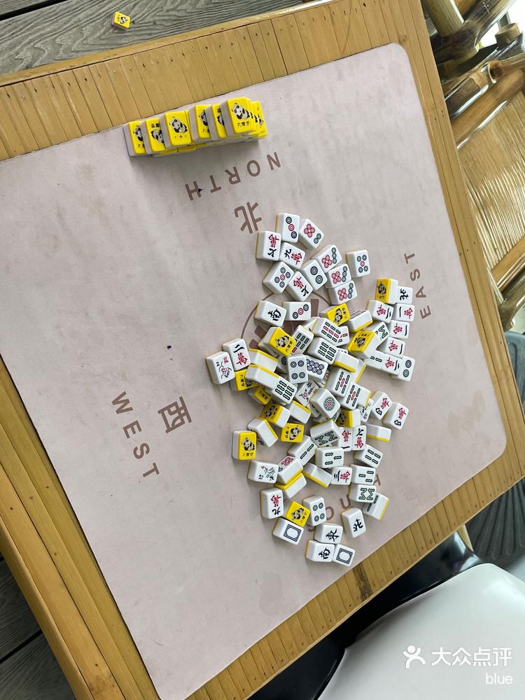 推荐一款“熊猫麻将一直输怎么回事”真实开挂技巧分享-第3张图片