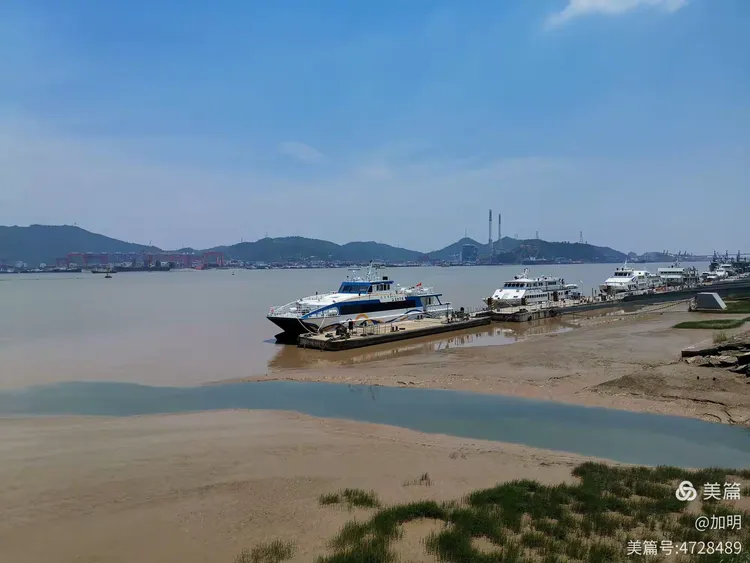 分析实测“乐清十三水有没有挂”附开挂脚本详细步-第2张图片