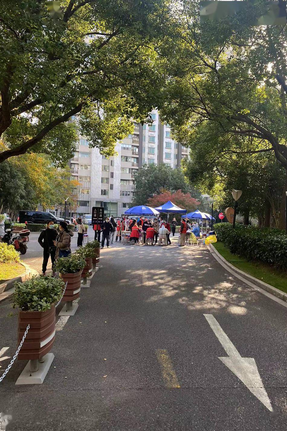 “上海一小区升中风险	” 上海中风险小区是哪个小区？-第1张图片