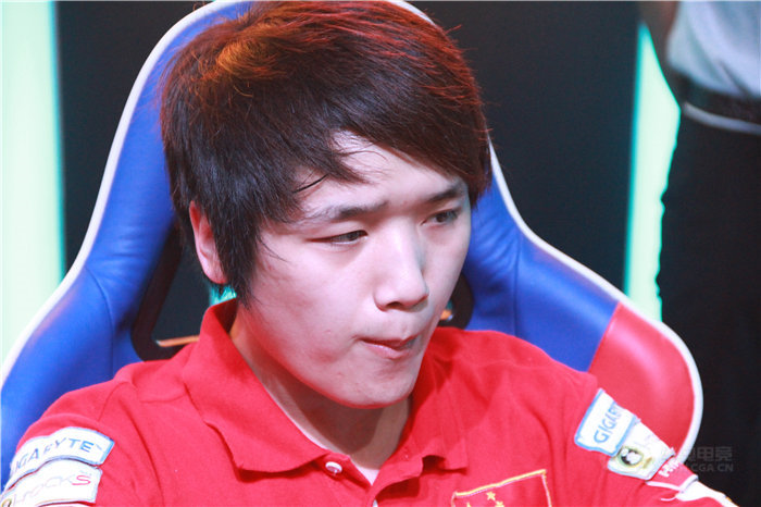 科普一下“wepoker如何拿到好牌”(原来真的有挂)-第3张图片