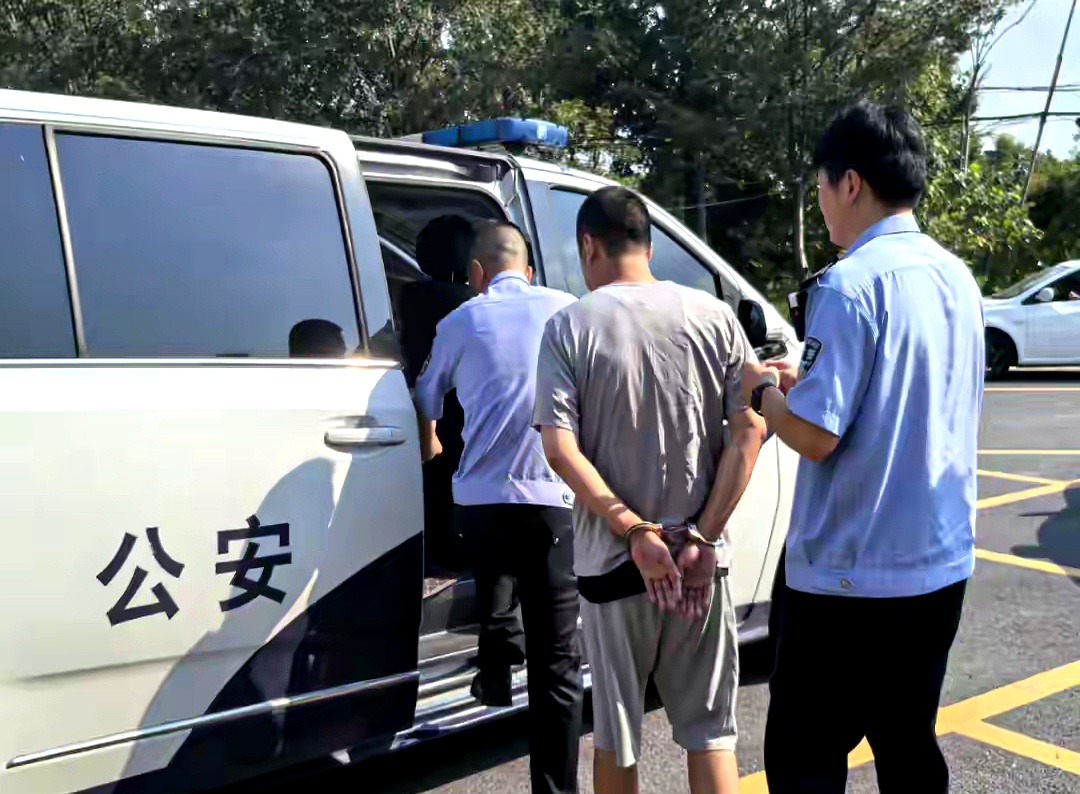 查到实测辅助“江西微乐麻将万能开挂器”(其实是有挂)-第3张图片