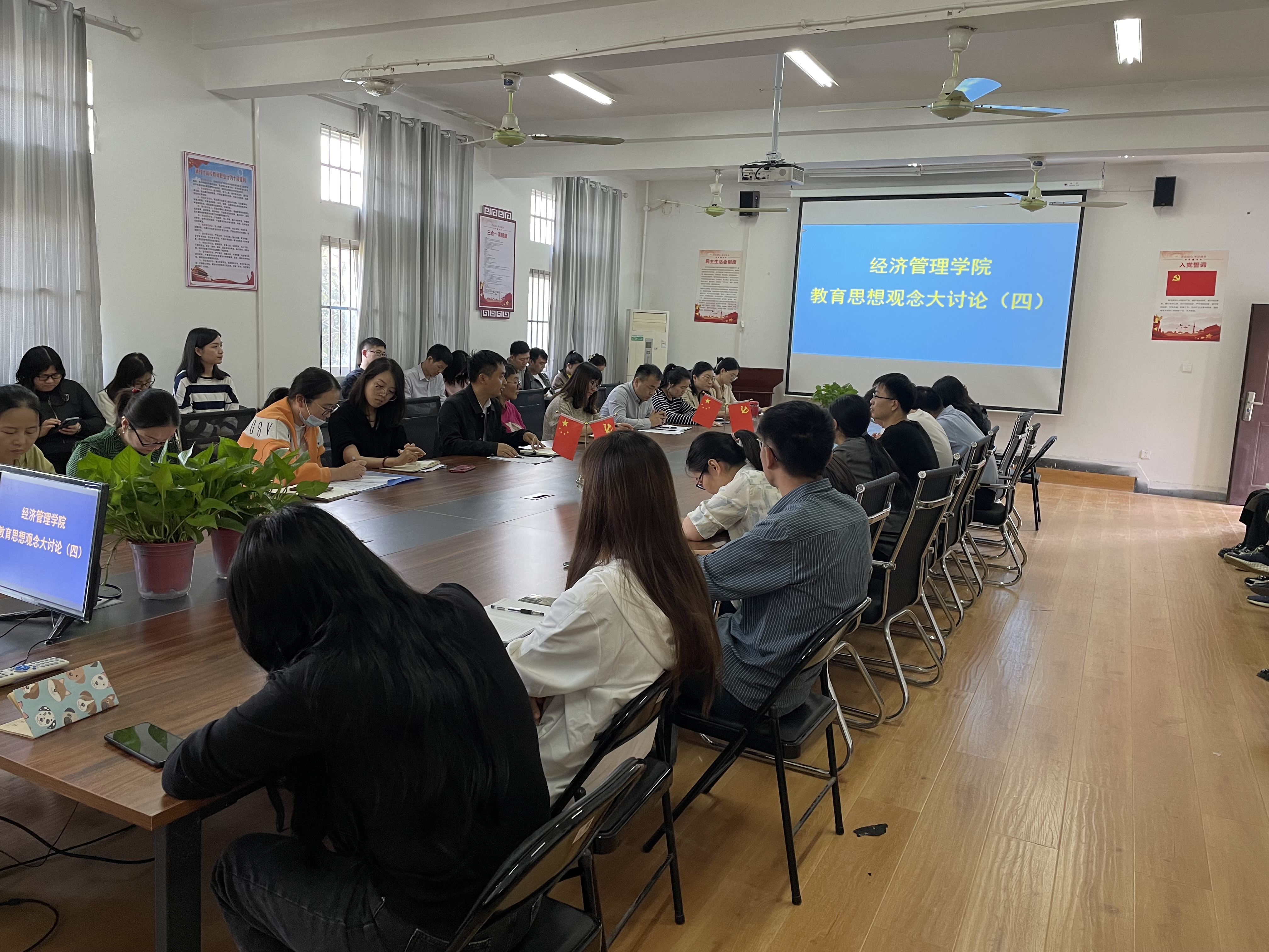 专业讨论“微乐三代二外卦神器下载安装”附开挂脚本详细-第1张图片