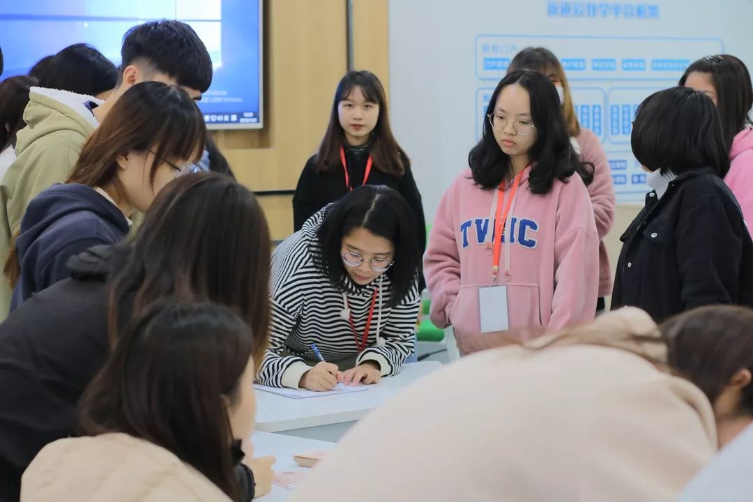 我来教教大家“新道游透视辅助器”原来真可以开挂-第2张图片