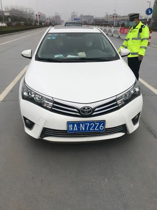 成都单双号限行规定︰(成都单行道限行的时间一般是几点)-第2张图片