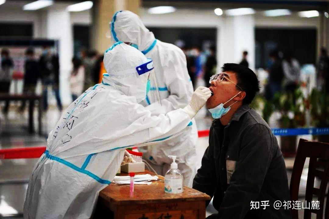郑州新发感染者人数仍处高位,郑州新增感染人数-第3张图片